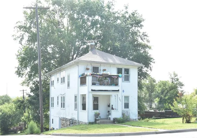 701-old-orchard-ave-excelsior-springs-mo-64024/hzid_a06a1311