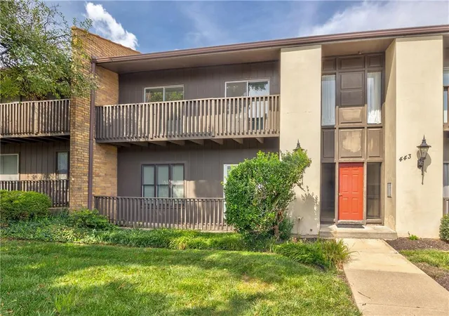 443-w-104-street-c-kansas-city-mo-64114/hzid_97ee9867