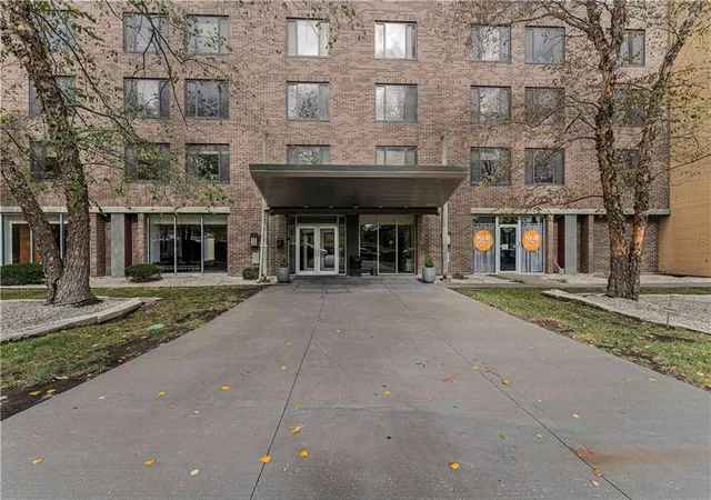 600-e-8th-street-4f-kansas-city-mo-64106/hzid_23f1e52a