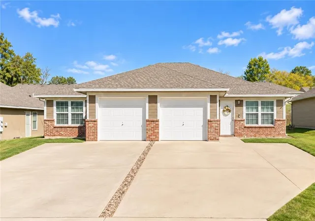 609-w-market-st-warrensburg-mo-64093/hzid_03b8ccfe
