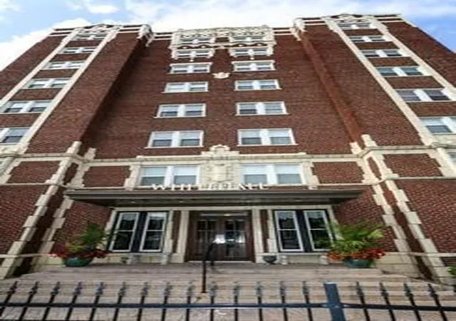 323-e-emmanuel-cleaver-blvd-7c-kansas-city-mo-64112/hzid_f057214c