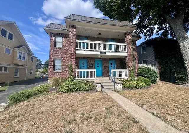 612-w-40-street-kansas-city-mo-64111/hzid_896a8506
