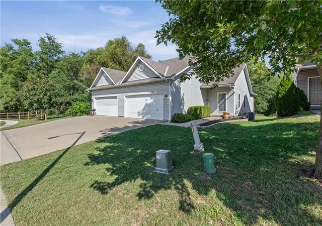 3514-95th-street-kansas-city-mo-64154/hzid_a00e8018