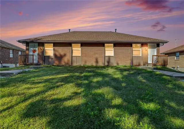 1001-sw-1003-kings-cross-rd-blue-springs-mo-64014/hzid_fd9b2af3