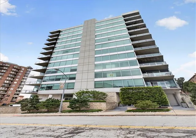 4646-broadway-st-11s-kansas-city-mo-64112/hzid_866259d8