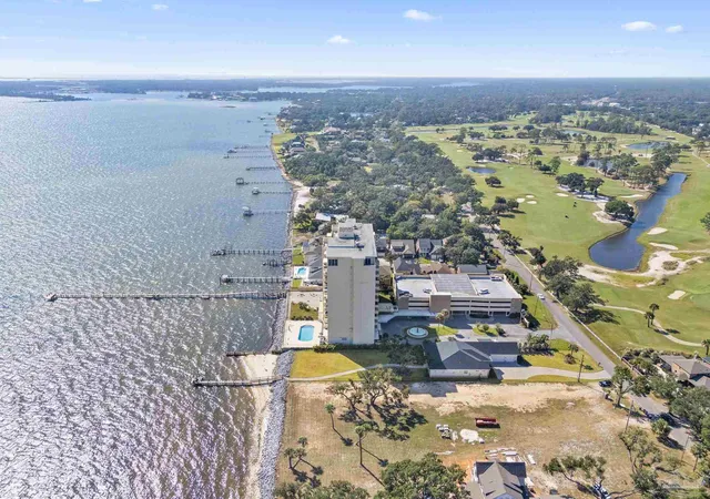 825-bayshore-dr-608-pensacola-fl-32507/hzid_4f1e8369