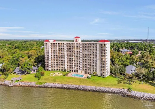 615-bayshore-dr-102-pensacola-fl-32507/hzid_572a6662