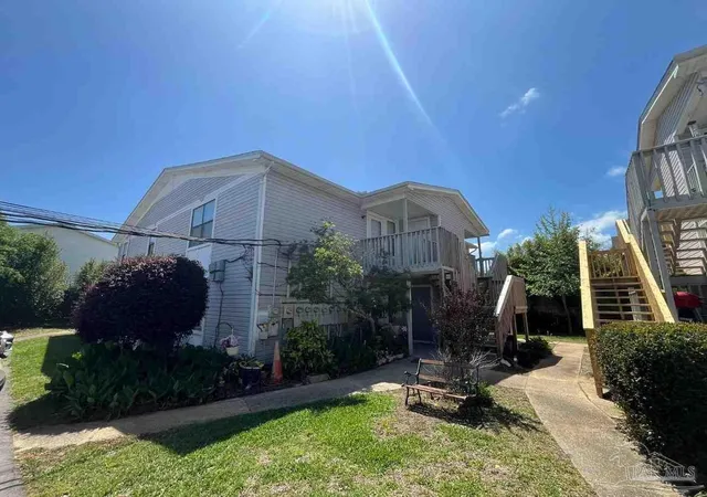 1301-redwood-ln-203-gulf-breeze-fl-32563/hzid_6ee226e5