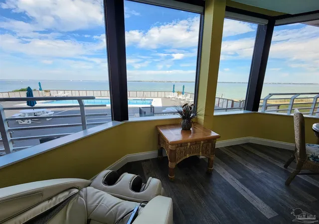 1390-ft-pickens-rd-gulf-breeze-fl-32561/hzid_e23eacea