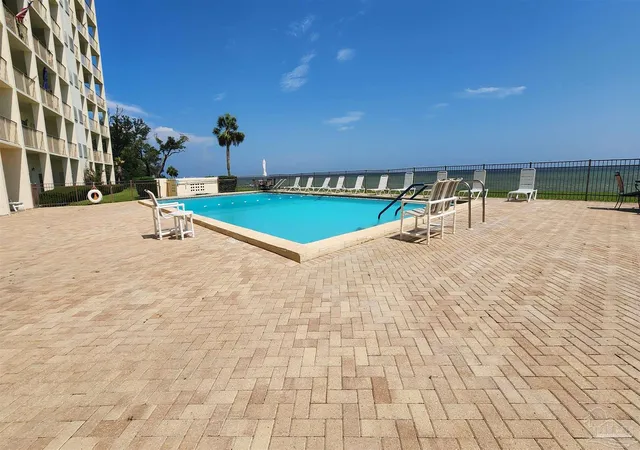 615-bayshore-dr-902-pensacola-fl-32507/hzid_8cf031f2