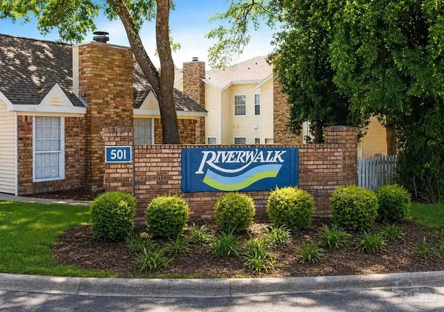 501-e-burgess-rd-d-10-pensacola-fl-32504/hzid_34e76cbd