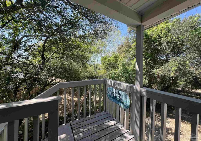 3202-redwood-ln-f-gulf-breeze-fl-32563/hzid_cd11ec95