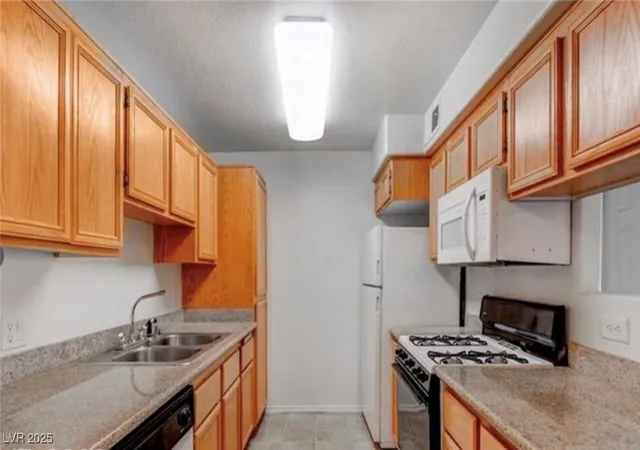 3318-n-decatur-blvd-2103-las-vegas-nv-89130/hzid_756d9be9