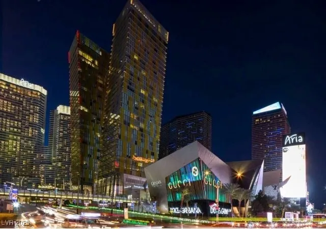 3722-las-vegas-blvd-2101-las-vegas-nv-89158/hzid_2db1fc2d