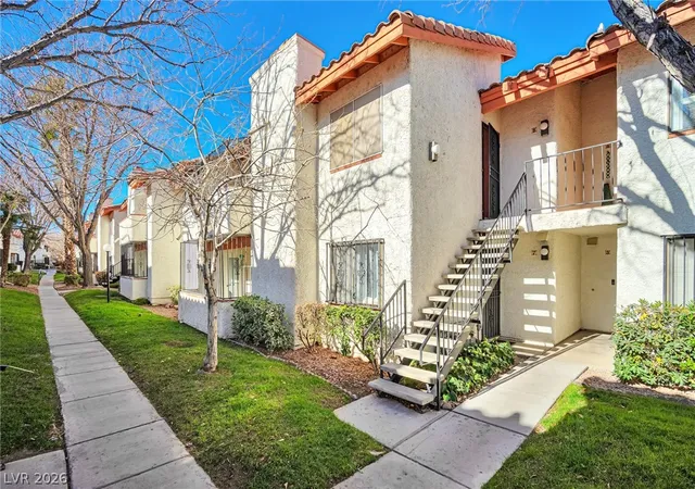 1701-e-katie-ave-8-las-vegas-nv-89119/hzid_e6389af1
