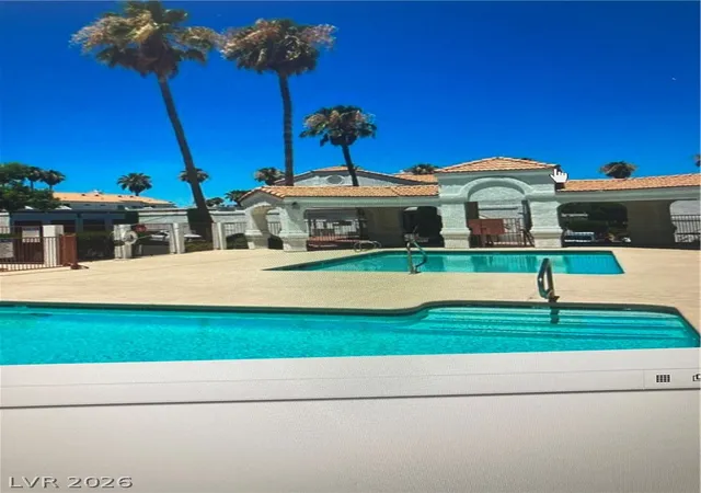 1800-edmond-st-213-las-vegas-nv-89146/hzid_6c2df046