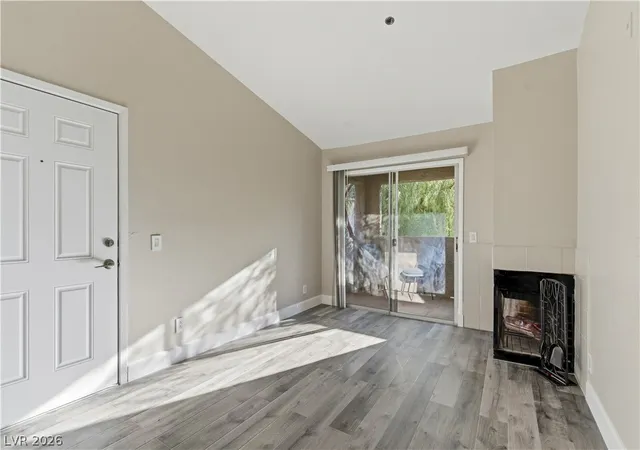 4200-s-valley-view-blvd-3049-las-vegas-nv-89103/hzid_6f5210f2