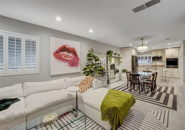 4425-woodpine-dr-105-las-vegas-nv-89119/hzid_794eb9e2