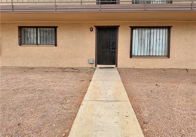 575-s-royal-crst-cir-7-las-vegas-nv-89169/hzid_fdebf218