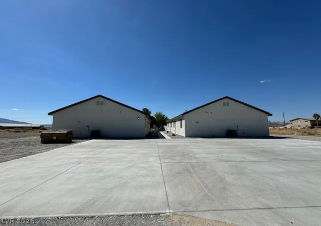 1861-five-feathers-st-pahrump-nv-89048/hzid_d26d4e48