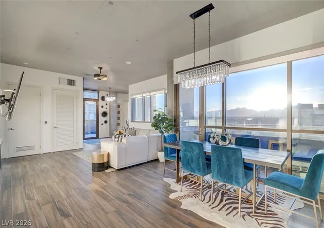 353-e-bonneville-ave-729-las-vegas-nv-89101/hzid_8b2d99d7