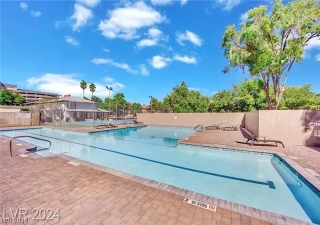 1507-elizabeth-ave-3-las-vegas-nv-89119/hzid_8312c71a
