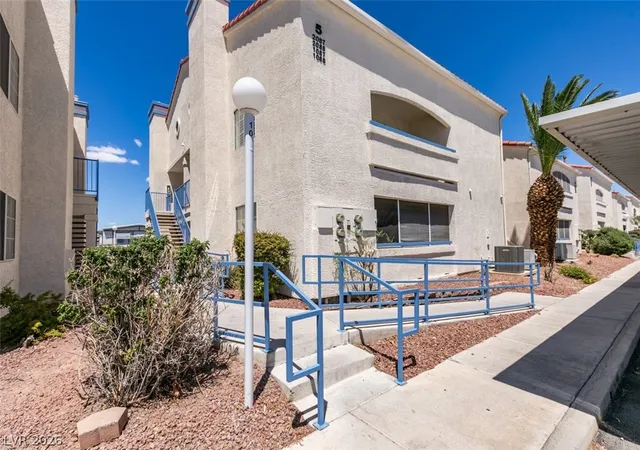2725-s-nellis-blvd-2088-las-vegas-nv-89121/hzid_7eb085b0