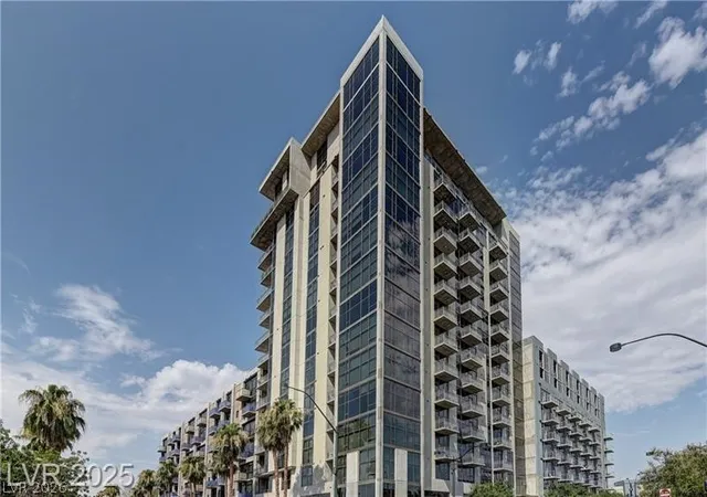 353-e-bonneville-ave-573-las-vegas-nv-89101/hzid_fe9e5c90