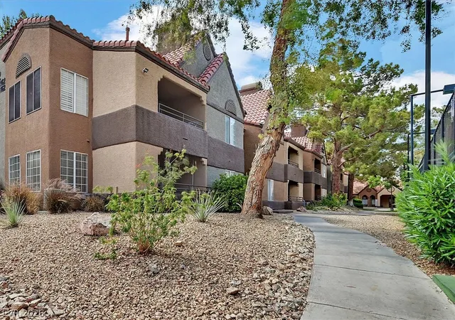 2200-s-fort-apache-rd-2155-las-vegas-nv-89117/hzid_c6b07ca6