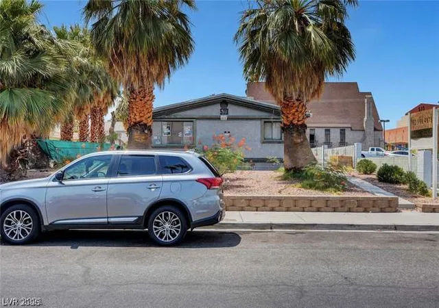 510-s-10th-street-las-vegas-nv-89101/hzid_3f27a0dd