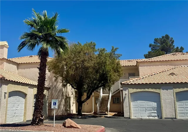 1900-n-torrey-pines-dr-212-las-vegas-nv-89108/hzid_fbb13d0b