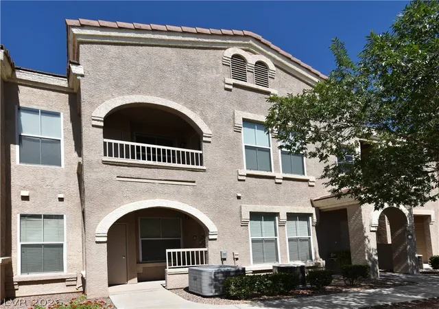 10550-w-alexander-rd-2025-las-vegas-nv-89129/hzid_ea77a60a