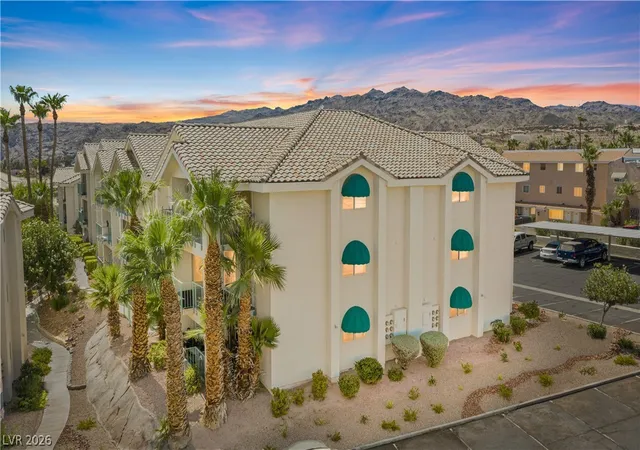 3550-bay-sands-dr-2015-laughlin-nv-89029/hzid_6310bed2