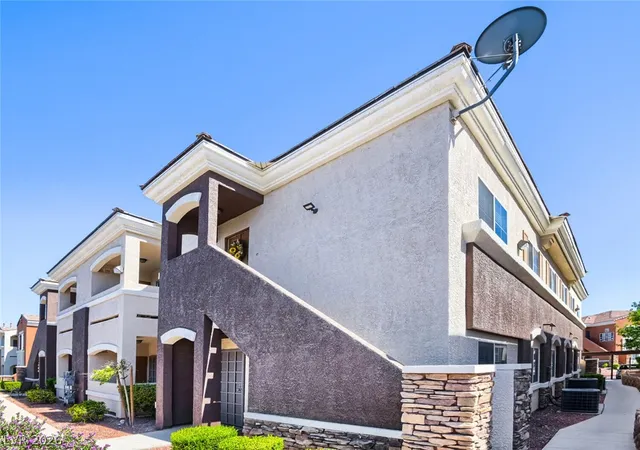 9303-gilcrease-ave-1249-las-vegas-nv-89149/hzid_79e7ed18