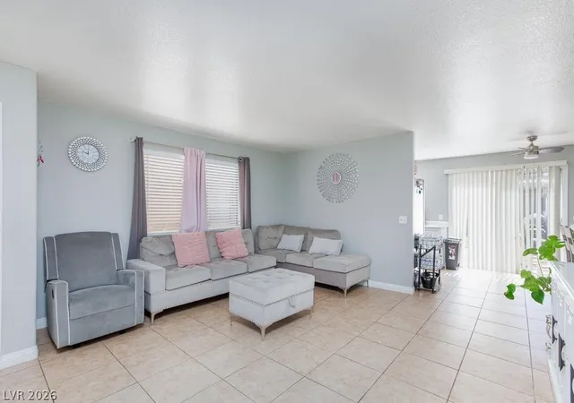 8009-draco-cir-101-las-vegas-nv-89128/hzid_56e81998