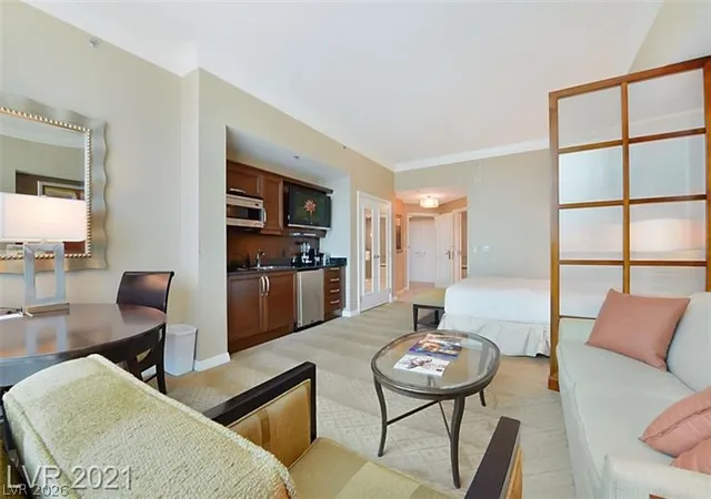 135-e-harmon-1804-las-vegas-nv-89109/hzid_551f1ea1