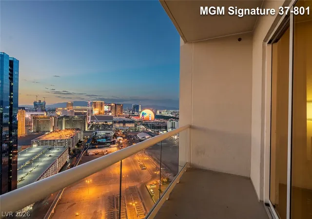 125-e-harmon-ave-3701-3703-las-vegas-nv-89109/hzid_1a5cb1b3