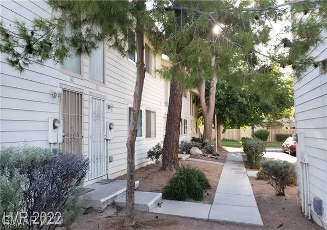 4770-topaz-st-79-las-vegas-nv-89121/hzid_4f77a33c