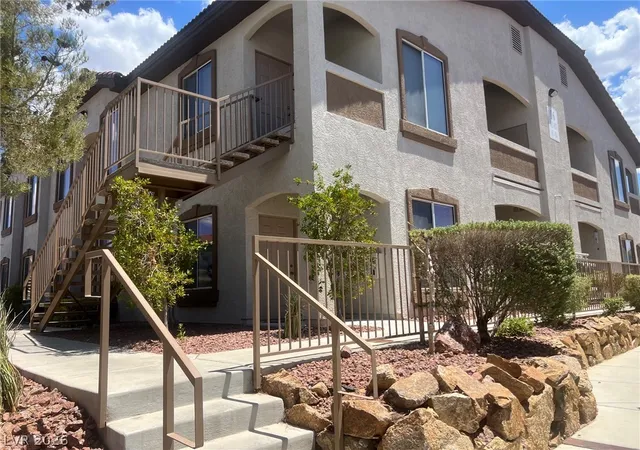 2305-w-horizon-ridge-pkwy-1613-henderson-nv-89052/hzid_2e1ef9ff