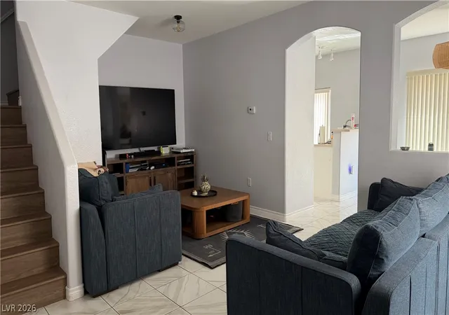 6320-rolling-rose-st-102-north-las-vegas-nv-89081/hzid_01b1da09