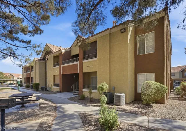 2120-ramrod-ave-428-henderson-nv-89014/hzid_7dc62406