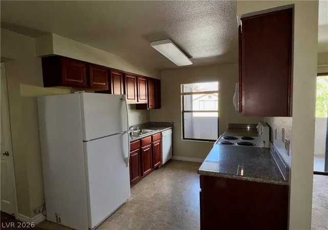 2451-n-rainbow-blvd-2004-las-vegas-nv-89108/hzid_78d6e813