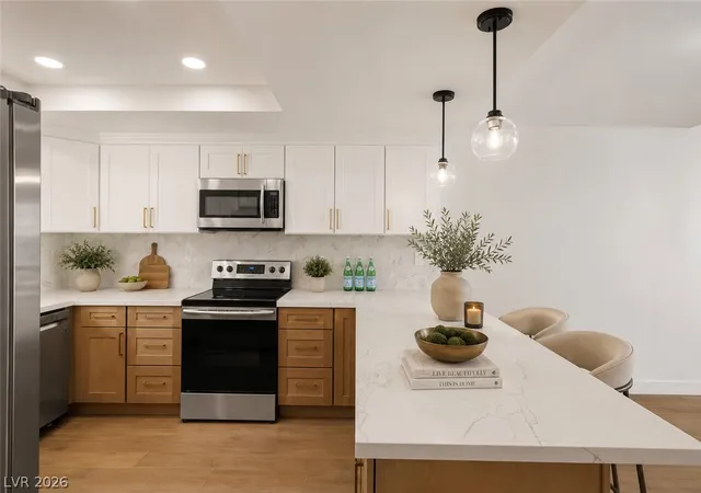 4567-madreperla-st-las-vegas-nv-89121/hzid_9be9fcbb