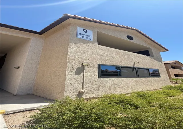 2451-n-rainbow-blvd-1052-las-vegas-nv-89108/hzid_2fbc34e7