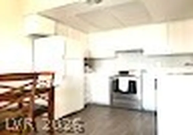 4704-obannon-dr-d-las-vegas-nv-89102/hzid_e0d860e9