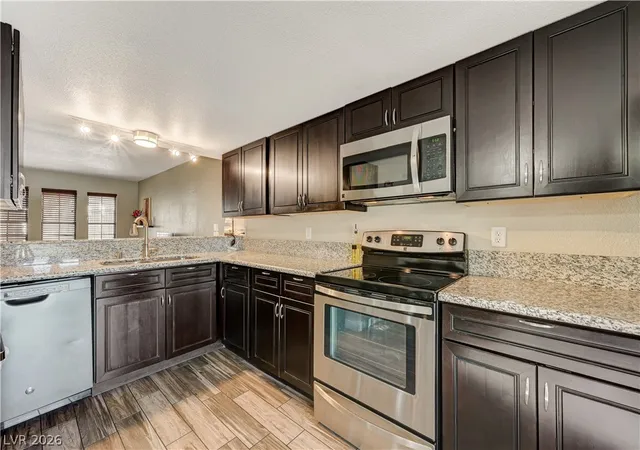 2080-karen-ave-20-las-vegas-nv-89169/hzid_ab6a98b0
