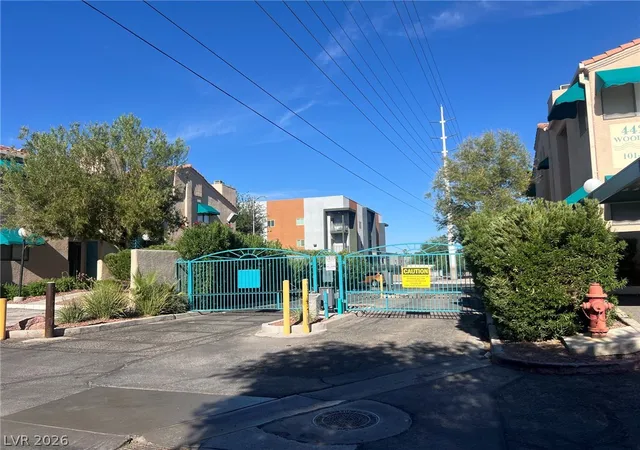 4425-woodpine-dr-103-las-vegas-nv-89119/hzid_325c5406