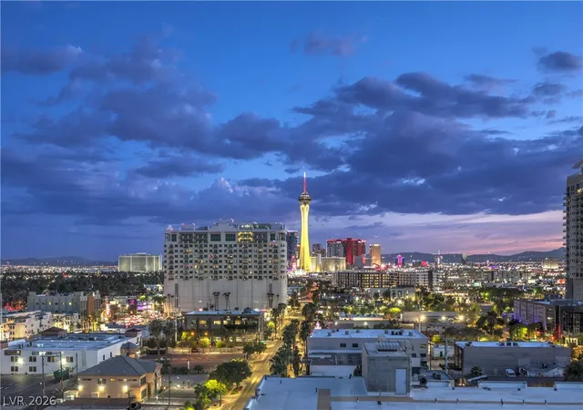 353-e-bonneville-ave-752-las-vegas-nv-89101/hzid_f6e22f89