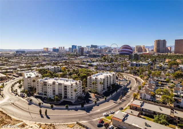 730-s-royal-crst-cir-426-las-vegas-nv-89169/hzid_dd7aae89