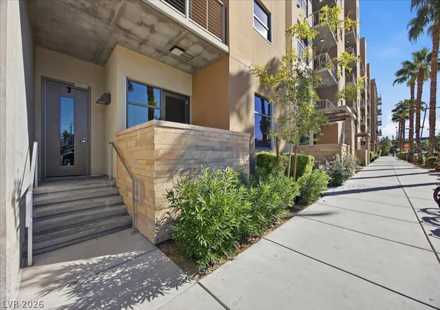 353-e-bonneville-ave-121-las-vegas-nv-89101/hzid_b02b788c